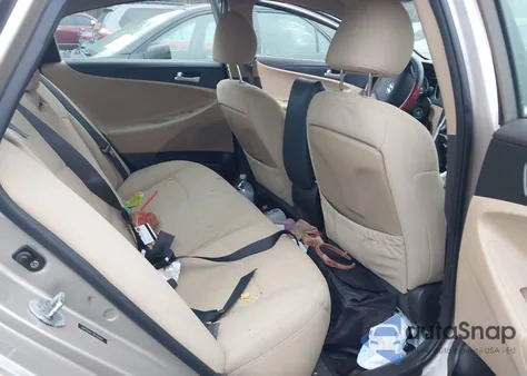 2011 Hyundai Sonata Gls z USA, uszkodzony, nr VIN 5NPEB4AC7BH260921